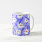 白いケシの花の継ぎ目のない模様。ビューティフルハ コーヒーマグカップ (正面右)