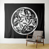 白いケルトの犬が黒に タペストリー (インサイチュ(横))