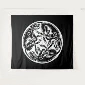 白いケルトの犬が黒に タペストリー (正面(横))