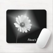 白いコスモスで黒 マウスパッド (マウス)