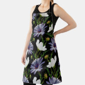 白いコスモスと青いデイジー エプロン (インサイチュ)