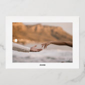 白いコラージュ数々のフォトフレーム日付金ゴールドの保存 箔招待状 (裏面)