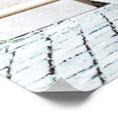 白いコンクリートの上の茶色の木製のドア建物 ポスター (角)