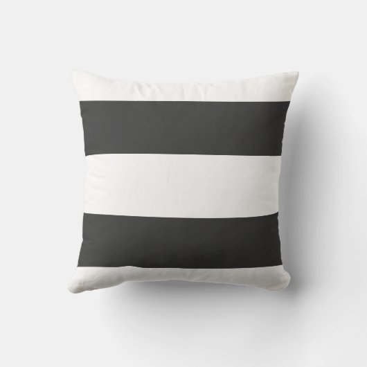 白いサメの上にシルクグレーの枕 クッション (裏面)