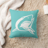 白いサメonティール（緑がかった色）青い枕 クッション (ブランケット)