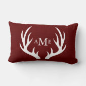 白いシカの(雄ジカの)枝角のモノグラムの素朴で赤いバーラップ ランバークッション (裏面)