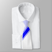 白いシソと青い斜ストライプのめ ネクタイ (タイ)