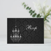 白いシャンデリアのシルエット付きブラックダマスク 出欠カード (スタンド正面)