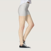 白いシースルーショート付きのスキンテクスチャ レギンス (右)