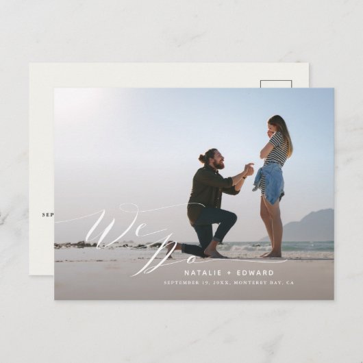 白いスクリプト私たちはエレガントな結婚式の写真をする ポストカード (正面/裏面)