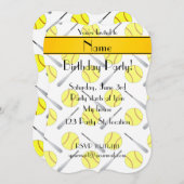 白いソフトボールパーソナライズされたパターンを名前付ける 招待状 (正面/裏面)