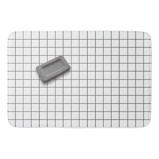 白いタイルの床の上のGreigeバー石鹸 バスマット (正面)