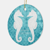 白いタツノオトシゴの水の海ガラスは個人化なります セラミックオーナメント (左)