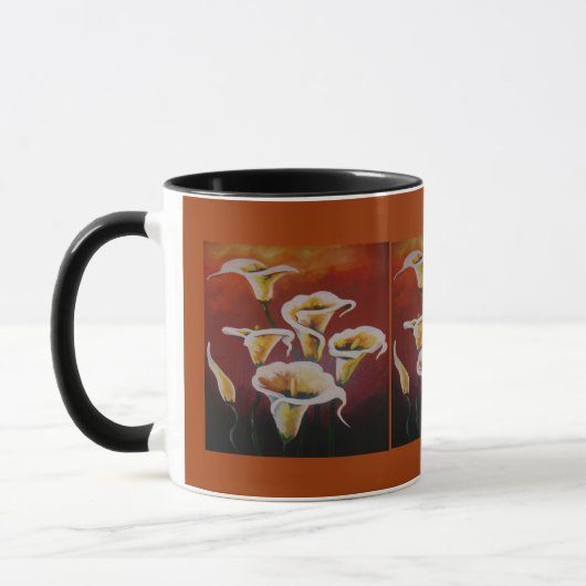 白いタラのユリ芸術的が花を茶色に切る マグカップ (左)