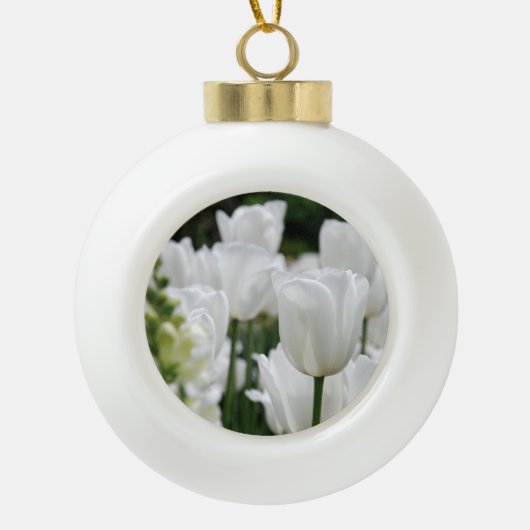 白いチューリップガーデン セラミックボールオーナメント (正面)
