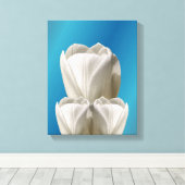 白いチューリップ花 キャンバスプリント (インサイチュ (ウッドフロア))