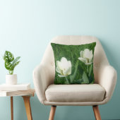 白いチューリップ クッション (椅子)