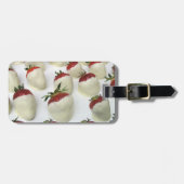 白いチョコレートで浸るいちご ラゲッジタグ (正面横)