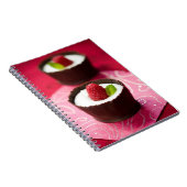 白いチョコレート・ムースのデザート ノートブック (右側)