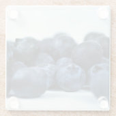 白いテーブルの青い果実 ガラスコースター (裏面)