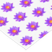 白いテーブルクロス上の紫色の蓮の花 テーブルクロス (アングル)