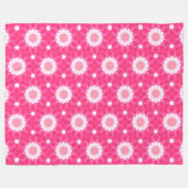 白いデイジーとピンクの背景パターン上の星 フリースブランケット (正面(横))