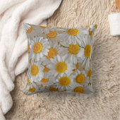 白いデイジー：美しいフローラ背景 クッション (ブランケット)