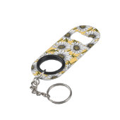 白いデイジー、黄色に野生の花 キーホルダー栓抜き (裏面アングル)