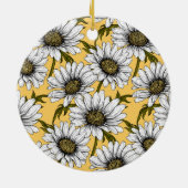 白いデイジー、黄色に野生の花 セラミックオーナメント (裏面)