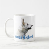 白いドイツの羊飼いの名前 コーヒーマグカップ (左)