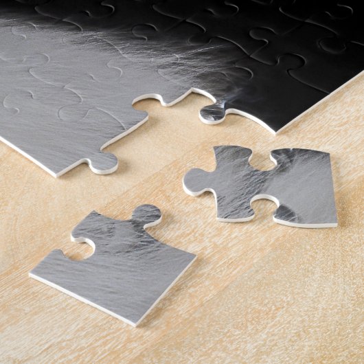 白いドイツの羊飼いジグソー。 ジグソーパズル (側面)