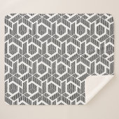 白いドットの幾何学的パターン上の黒 シェルパブランケット (正面(横))