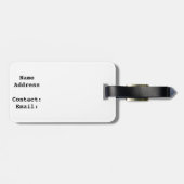 白いハイビスカスおよび背景のハワイの黒いギフト ラゲッジタグ (裏面横)