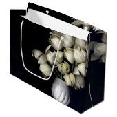 「白いハート（黒）」 ラージペーパーバッグ (正面アングル)