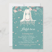 白いバニー及び花|のピンク及びティール(緑がかった色)の子供の誕生日 招待状 (正面)