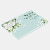 白いバラと赤ちゃんの息の青淡い色のい結婚の ゲストブック (コーナー)