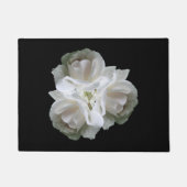 白いバラと雨粒の花束 ドアマット (正面)