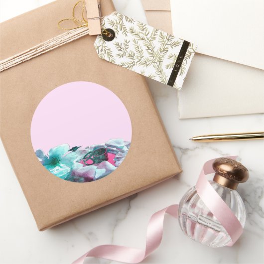 白いバラのリングや輪花びら ラウンドシール (ギフト)