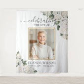 白いバラの花のライフセレブレーション写真 タペストリー (正面)