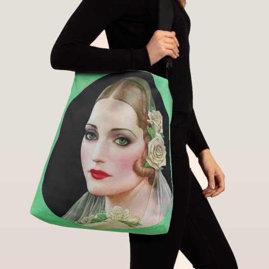 白いバラの花嫁のプリント クロスボディバッグ (クローズアップ)