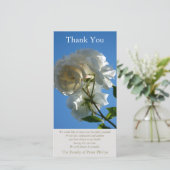 白いバラの青空1の悔やみや弔慰のサンキューカード サンキューカード (スタンド正面)