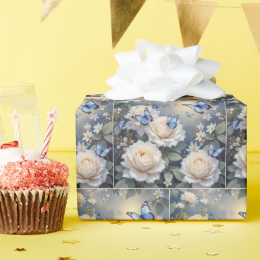 白いバラ園の青い蝶々 ラッピングペーパー (誕生日パーティー)