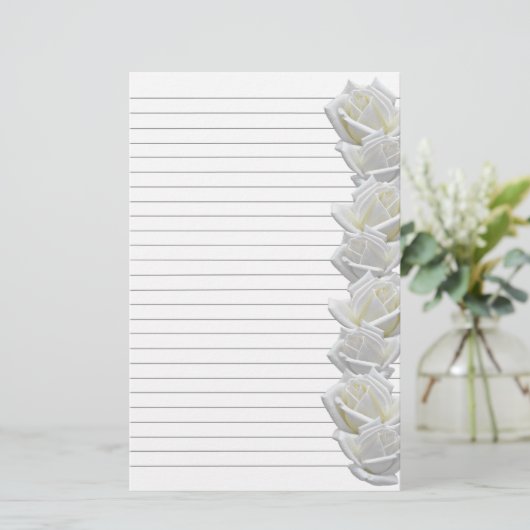 白いバラ縁どス2文房具が並ぶ 便箋 (スタンド正面)