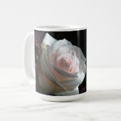 白いバラ –  コーヒーマグカップ (正面左)