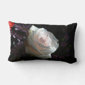 白いバラ –  ランバークッション (裏面)