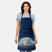 白いパフィー雲 エプロン (着用した状態)