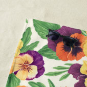 白いパンジー ビーチタオル (インサイチュ)