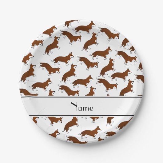 白いパーソナライズされたウェルシュコーギーにカーディガン・ドッグという名前を付ける ペーパープレート (正面)