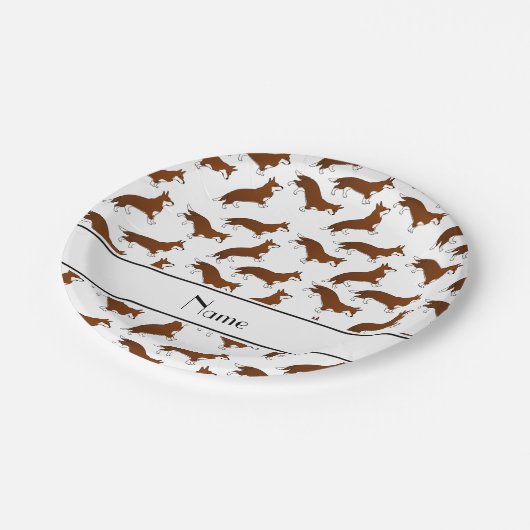 白いパーソナライズされたウェルシュコーギーにカーディガン・ドッグという名前を付ける ペーパープレート (アングル)