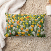 「白いヒヤシンスを持つマリゴールド&イエローチューリップ」 ランバークッション (ブランケット)